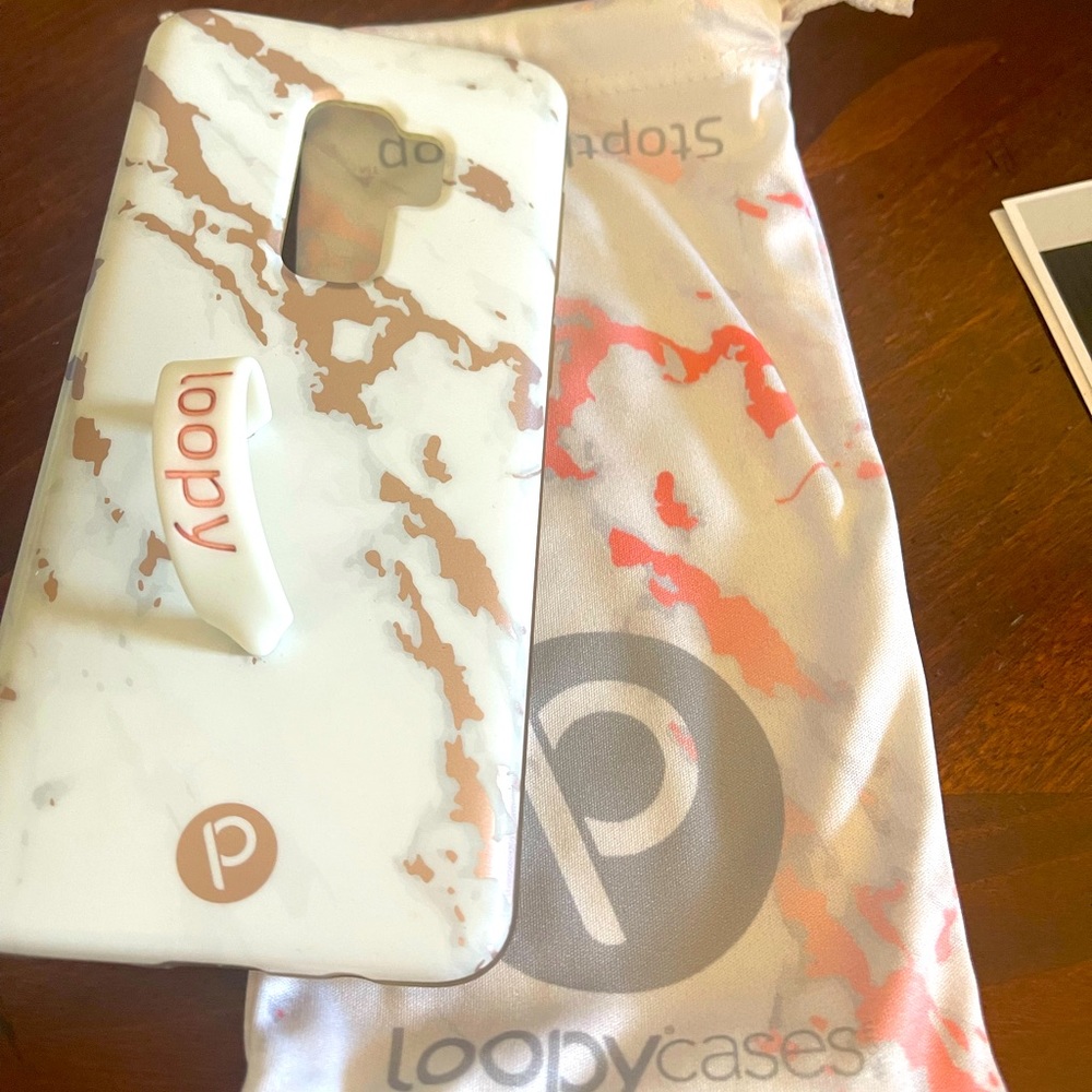 Loopy brand case